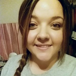 Meet your Posher, Chalyce